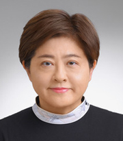 岡島加代子（顔写真）