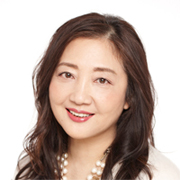 関東裕美氏(顔写真)